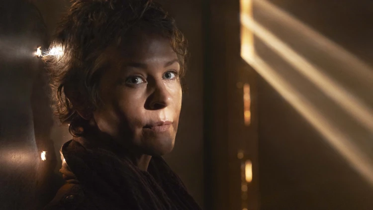 Melissa McBride as Carol Peletier. The Walking Dead (Crédito: TMDB).