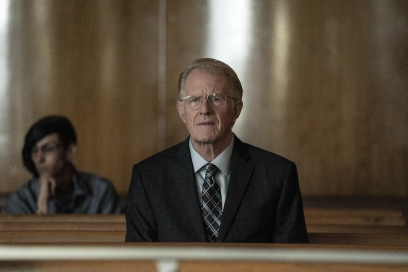 Ed Begley Jr. interpretando Clifford Main na série Better Call Saul