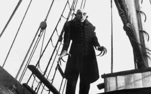 Primer plano del Conde Orlok de la clásica película de terror mudo, Nosferatu (1922). (Crédito: TMDB)