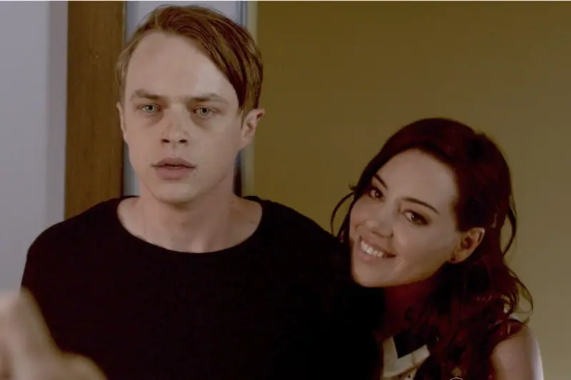 A Vida Depois de Beth (2014), para um dia dos Namorados diferenciado (Créditos: IMDB)