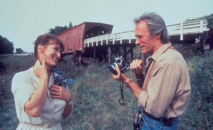 Filme As Pontes de Madison. Com Meryl Streep e Clint Eastwood. (Crédito: IMDB)