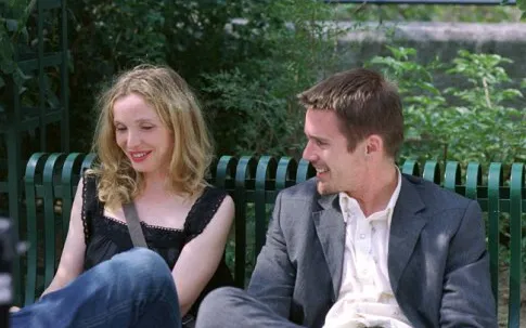 Filme Antes do Pôr do Sol. Com Ethan Hawke e Julie Delpy. Dirigido por Richard Linklater. (Crédito: IMDB)