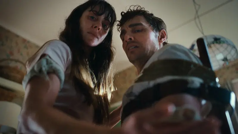Juntos (Together): Crítica do filme
