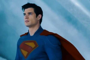 Crítica: 'Superman' de James Gunn no te hará creer que un hombre puede volar