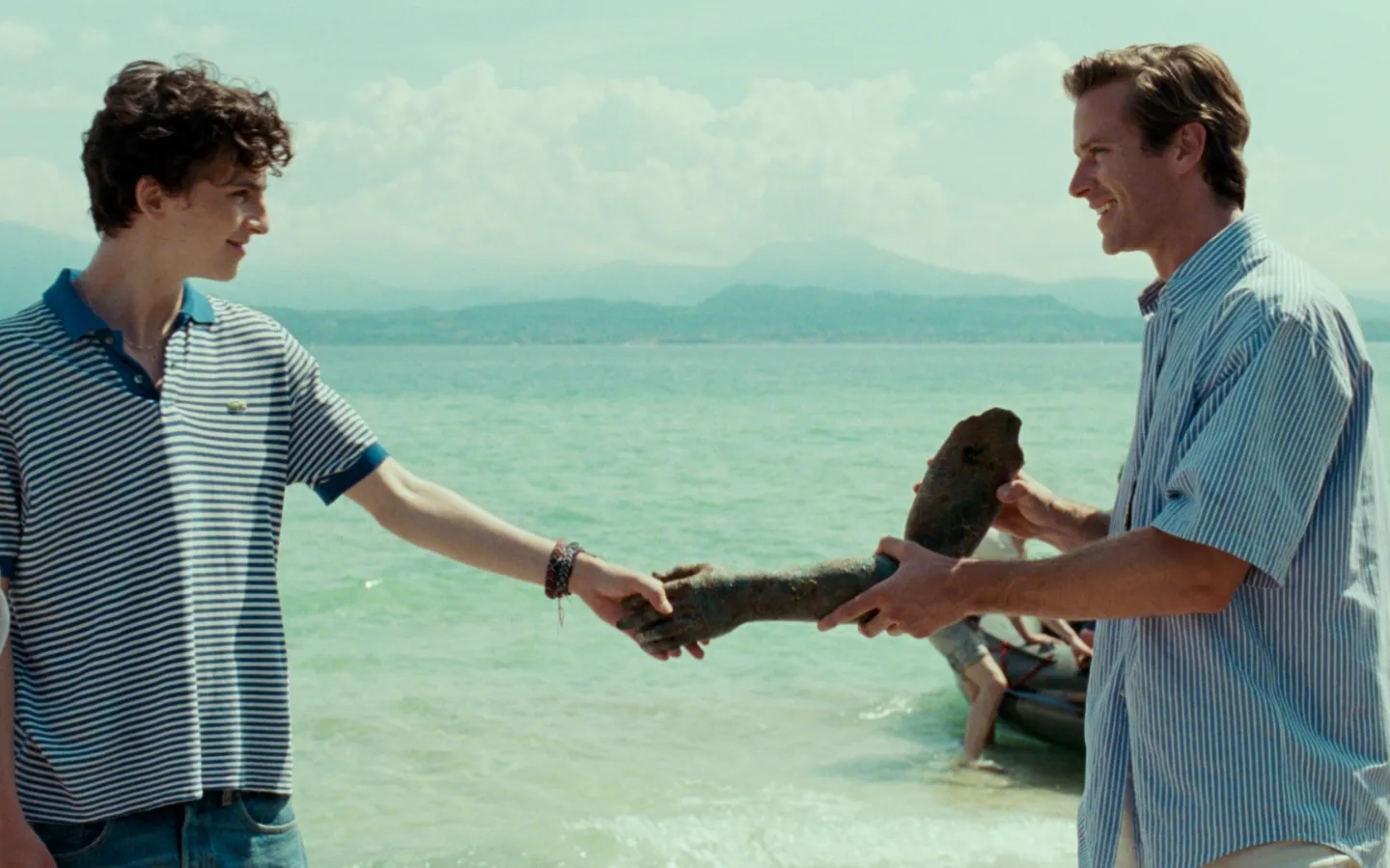 'Me Chame Pelo Seu Nome' dirigido por Luca Guadagnino. Com Timothée Chalamet, Armie Hammer e Michael Stuhlbarg. (Crédito: IMDB)