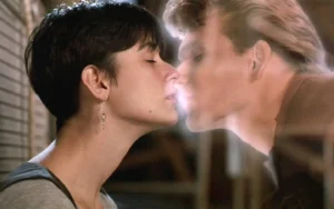 Filme 'Ghost: Do Outro Lado da Vida' com Demi Moore e Patrick Swayze. (Crédito: IMDB)