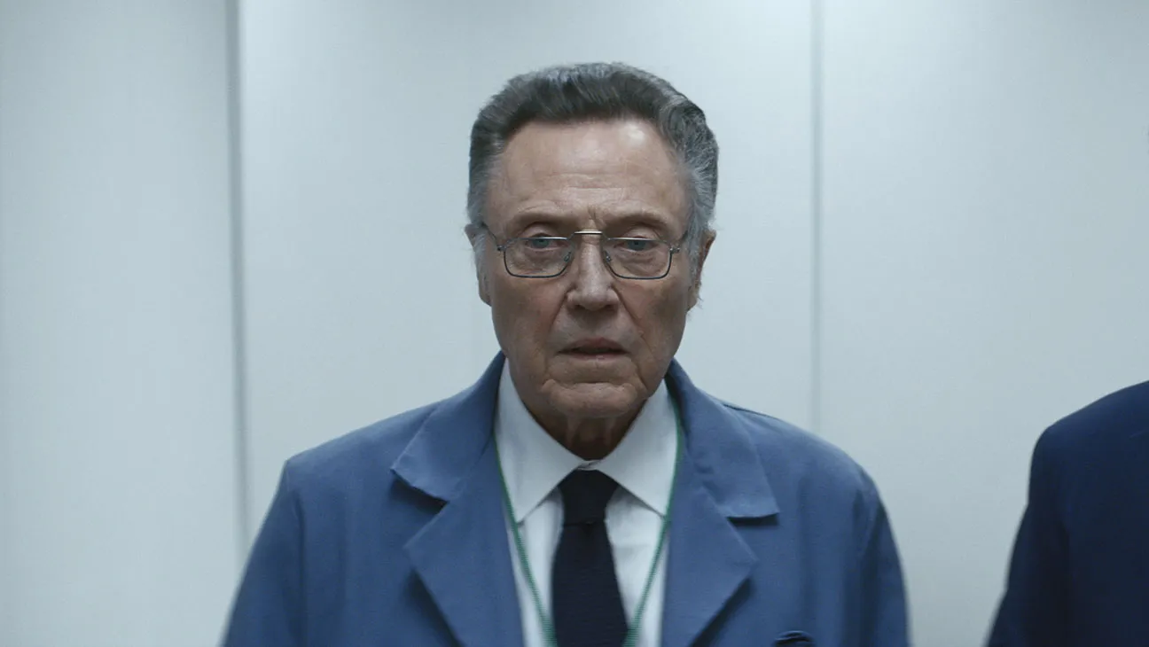 Christopher Walken interpreta Burt Goodman na série 'Ruptura' ('Severance'). (Crédito: Apple TV+)