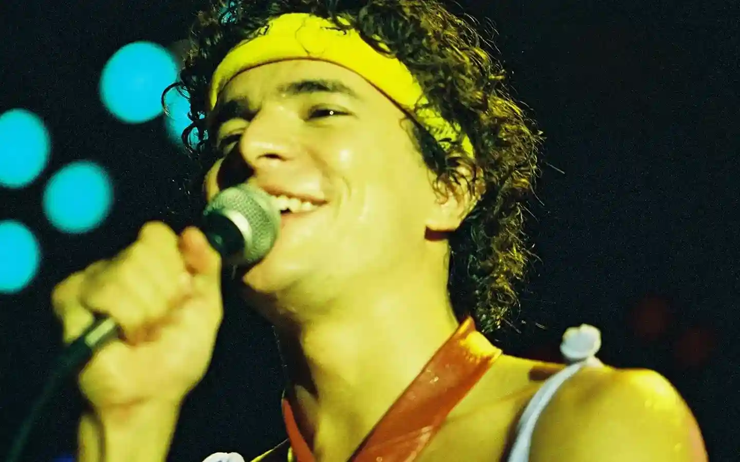 Filme sobre a vida de um dos maiores cantores do Brasil. 'Cazuza: O Tempo Não Pára" com Daniel Oliveira. (Crédito: TMDB)