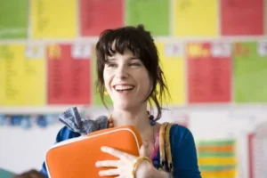 'Simplesmente Feliz' é um dos grandes destaques da carreira de Sally Hawkins (Crédito: MK2 Diffusion)