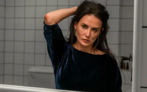 Demi Moore como Elisabeth Sparkle en la película ‘La Sustancia’.