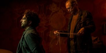 Cena do filme Conselhos de um Serial Killer Aposentado (Crédito: Synapse Distribution)